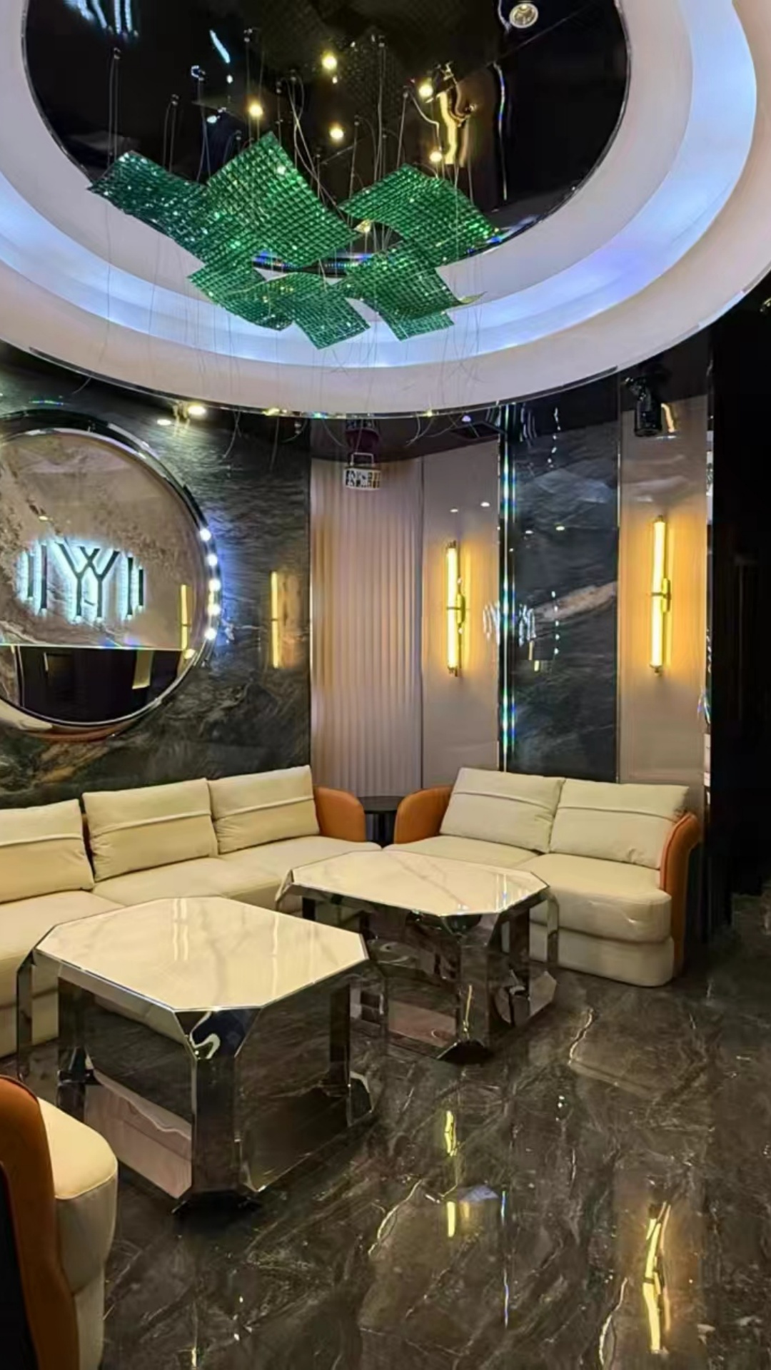 豪华包厢内部环境